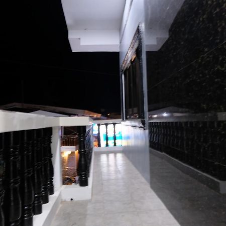 Bangles Homestay Coron Luaran gambar