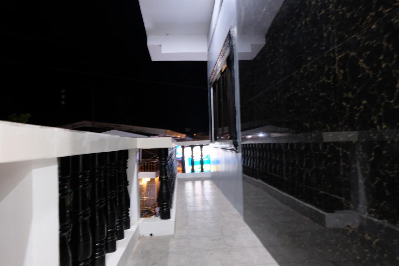 Bangles Homestay Coron Luaran gambar